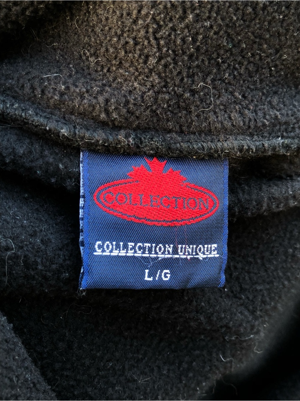 Vintage Montreal Canada Embroidered Black Quarter-Zip Fleece Pullover Sweater - Picture 10 of 10